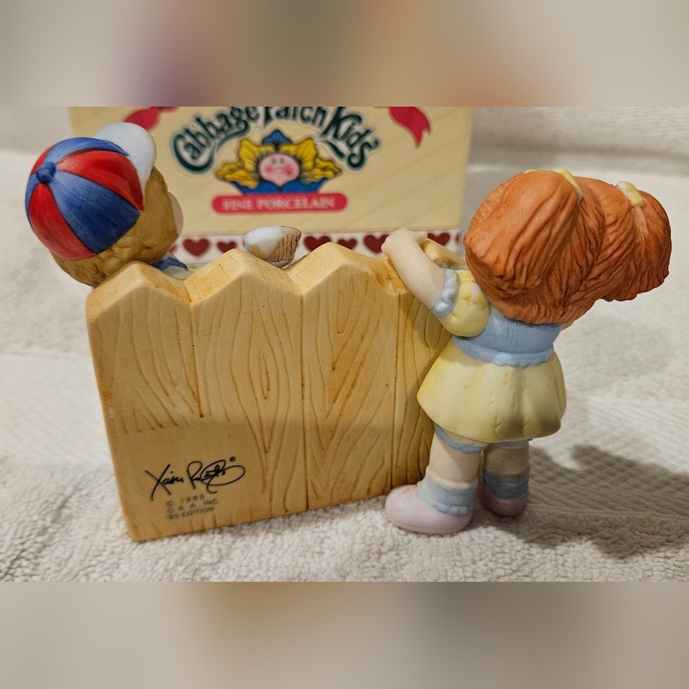 CABBAGE PATCH KIDS FIGURE - Picture 2 of 3